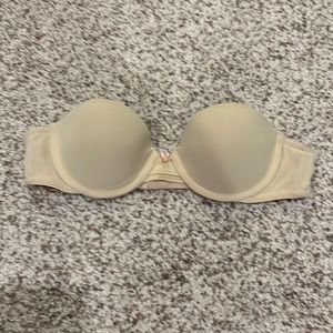 GAP strapless bra 32a